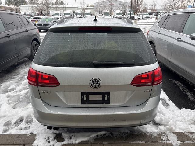 used 2016 Volkswagen Golf SportWagen car