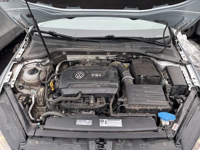 used 2016 Volkswagen Golf SportWagen car