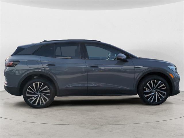 new 2025 Volkswagen ID.4 car, priced at $42,576