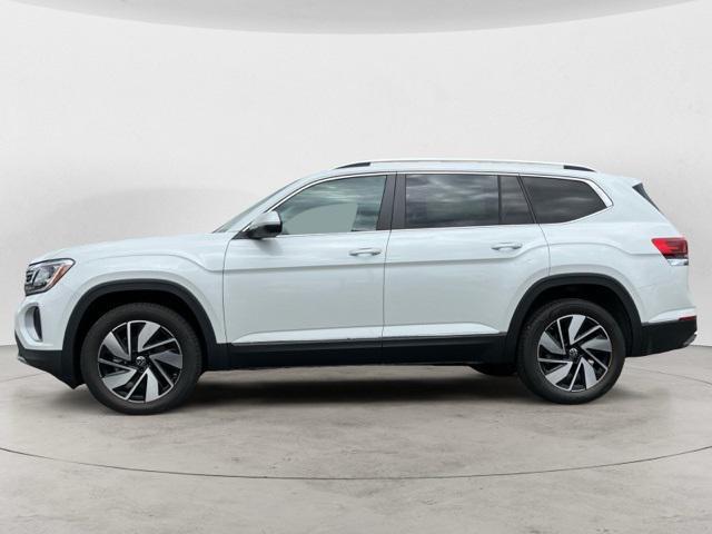 new 2025 Volkswagen Atlas car, priced at $44,979