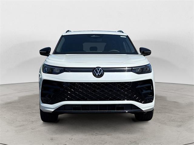 new 2025 Volkswagen Tiguan car, priced at $38,241