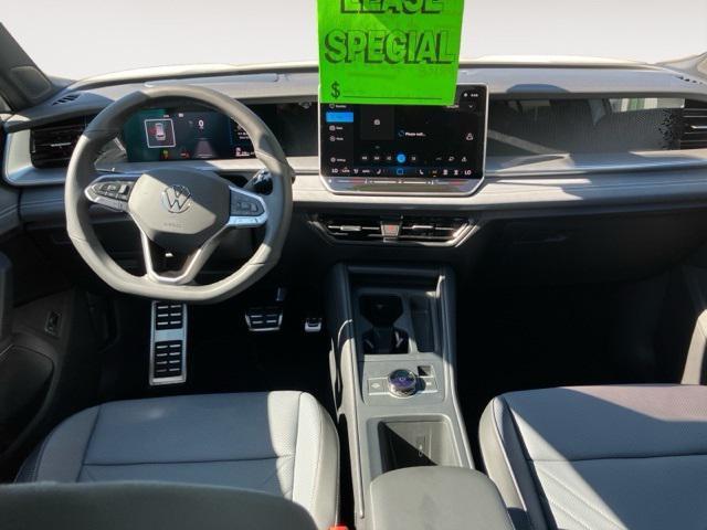 new 2025 Volkswagen Tiguan car, priced at $38,991