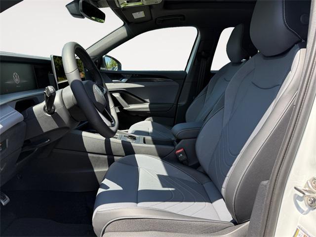 new 2025 Volkswagen Tiguan car, priced at $38,241