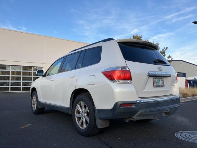 used 2011 Toyota Highlander car, priced at $13,987