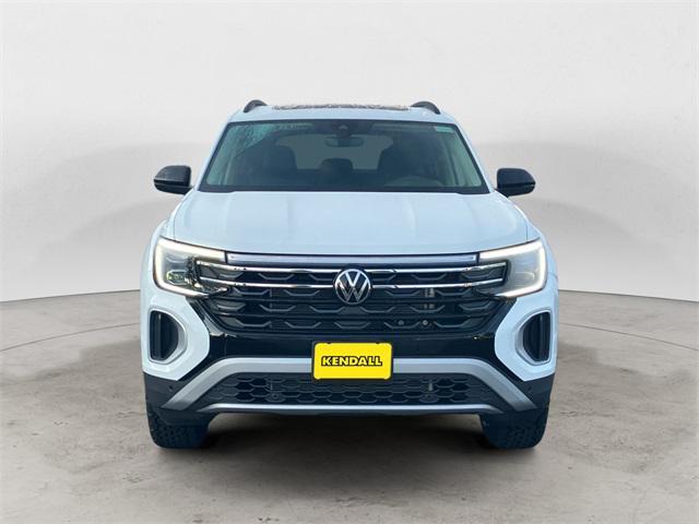 new 2025 Volkswagen Atlas car, priced at $49,434