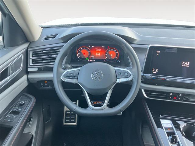 new 2025 Volkswagen Atlas car, priced at $49,434