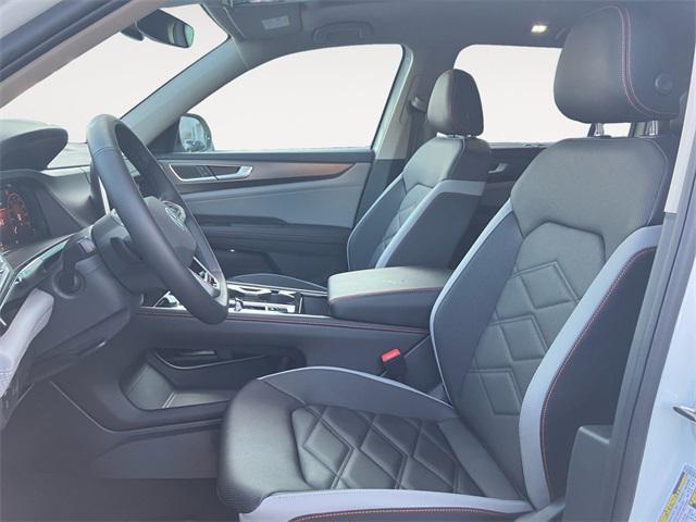 new 2025 Volkswagen Atlas car, priced at $49,434