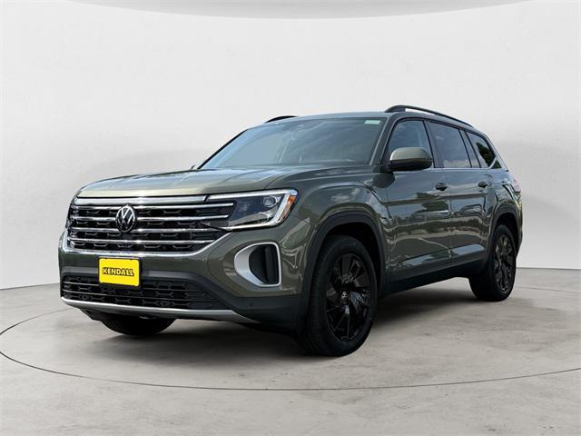 new 2025 Volkswagen Atlas car, priced at $44,105
