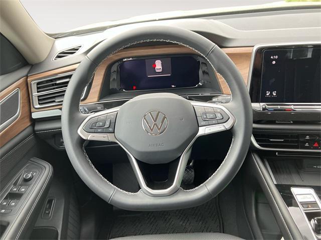 new 2025 Volkswagen Atlas car, priced at $41,865