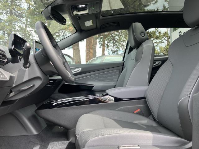 new 2025 Volkswagen ID.4 car, priced at $50,916