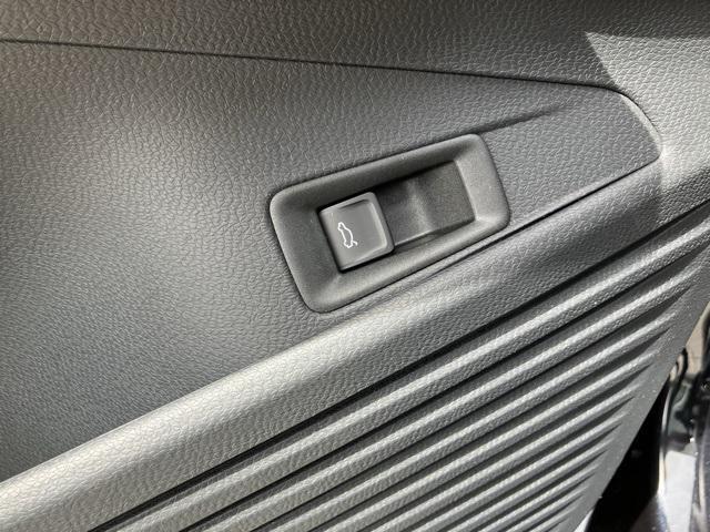new 2025 Volkswagen ID.4 car, priced at $50,916