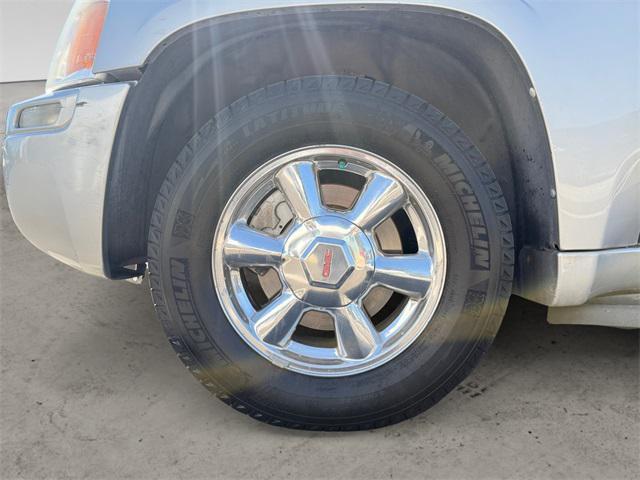 used 2004 GMC Envoy XUV car, priced at $6,487