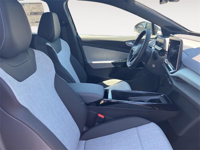 new 2025 Volkswagen ID.4 car, priced at $39,776