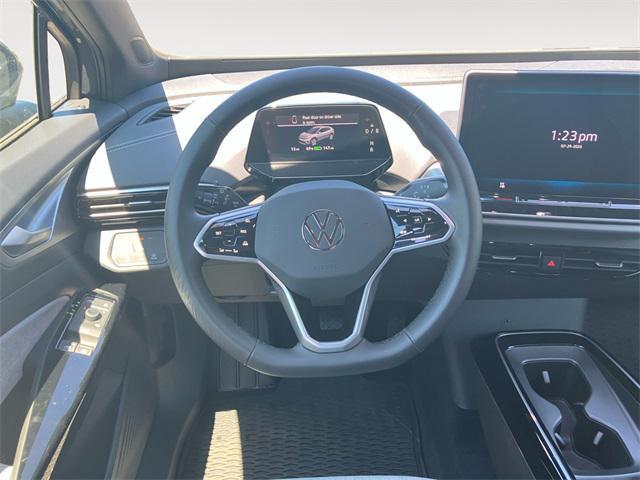 new 2025 Volkswagen ID.4 car, priced at $39,776