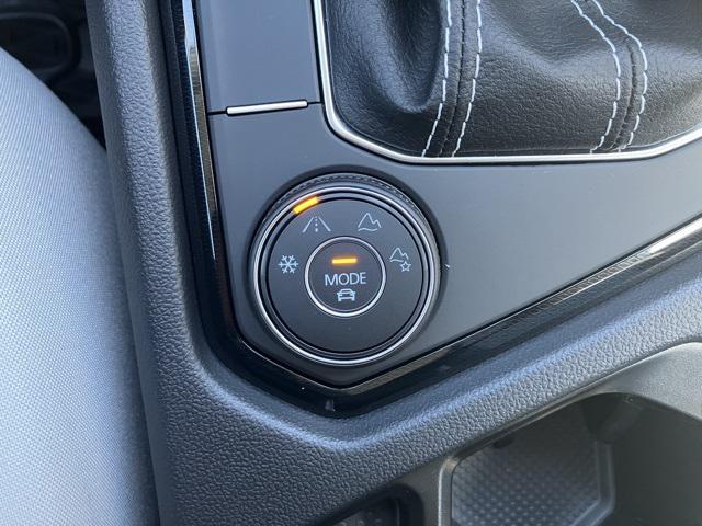 new 2025 Volkswagen Taos car, priced at $28,156