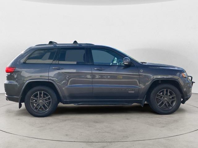 used 2016 Jeep Grand Cherokee car, priced at $15,587