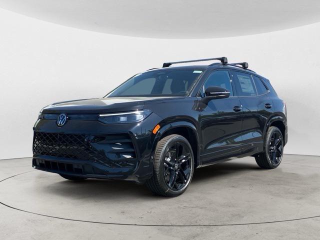 new 2025 Volkswagen Tiguan car, priced at $38,981