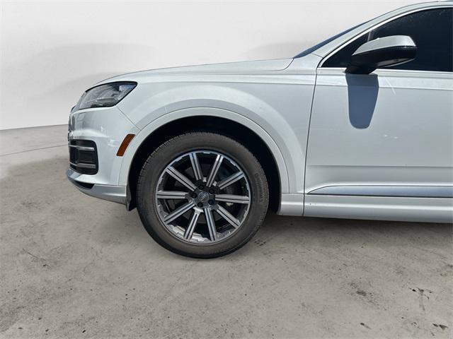 used 2017 Audi Q7 car, priced at $22,987