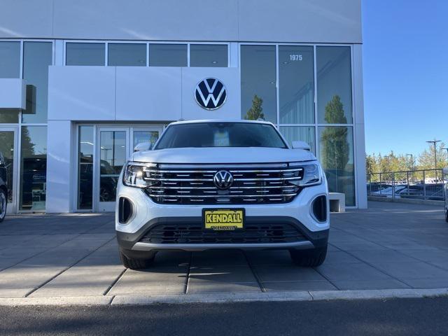 new 2025 Volkswagen Atlas car, priced at $48,194