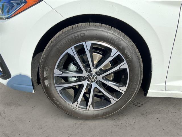 new 2025 Volkswagen Jetta car, priced at $24,511