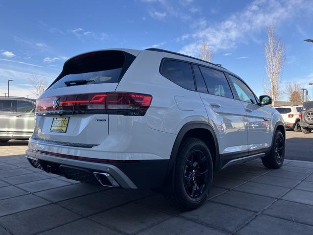 new 2025 Volkswagen Atlas car, priced at $47,306