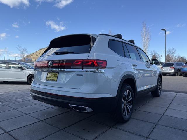 new 2025 Volkswagen Atlas car, priced at $40,685