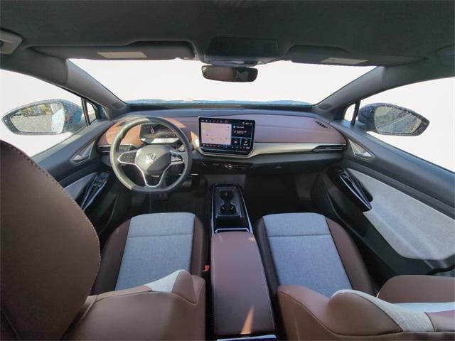 new 2025 Volkswagen ID.4 car, priced at $42,671