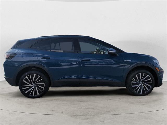new 2025 Volkswagen ID.4 car, priced at $42,671