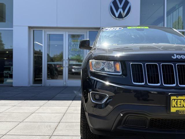 used 2016 Jeep Grand Cherokee car, priced at $13,987