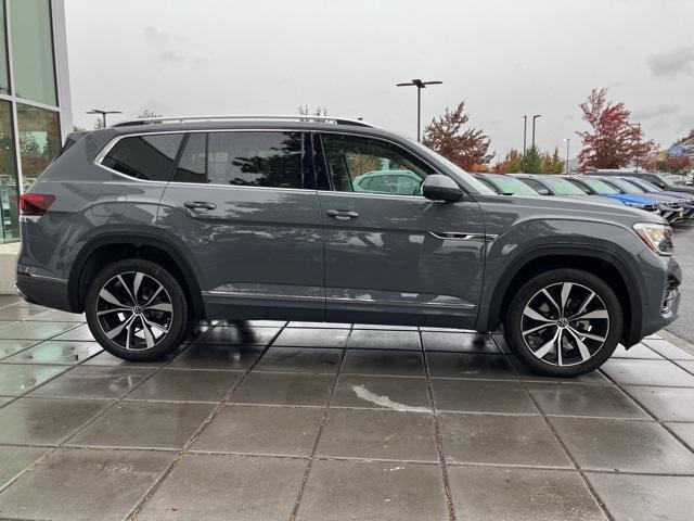 new 2025 Volkswagen Atlas car, priced at $54,654