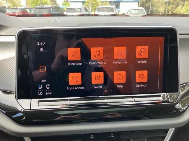new 2025 Volkswagen Atlas car, priced at $46,901