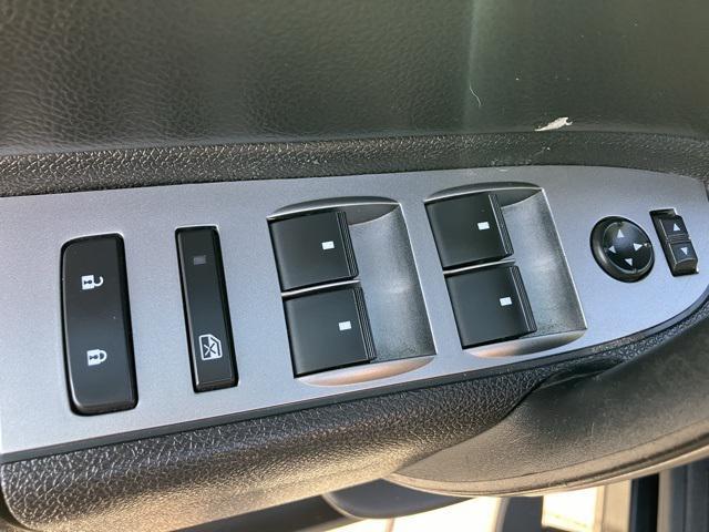 used 2013 GMC Sierra 1500 car, priced at $15,487