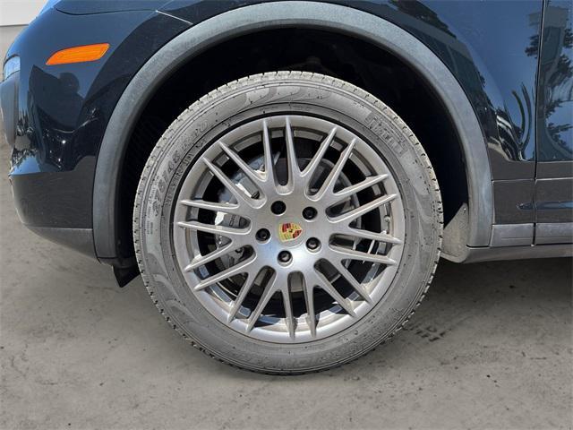 used 2017 Porsche Cayenne car, priced at $31,487