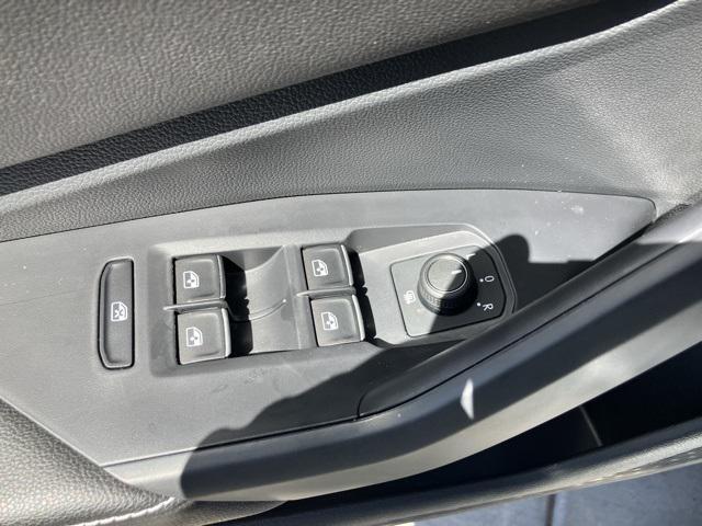 new 2025 Volkswagen Jetta car, priced at $23,231