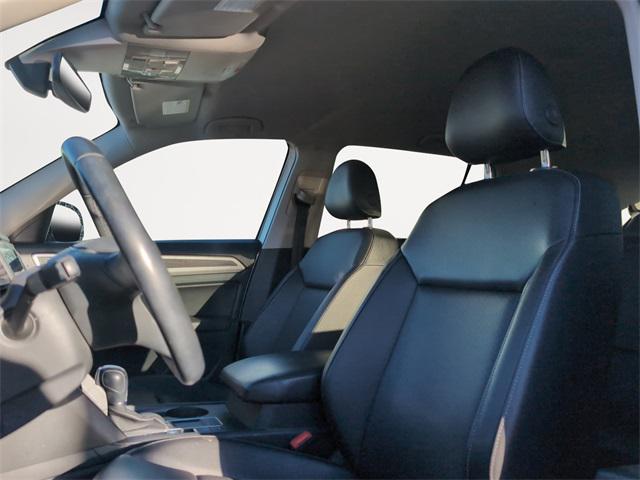 used 2018 Volkswagen Atlas car, priced at $14,987