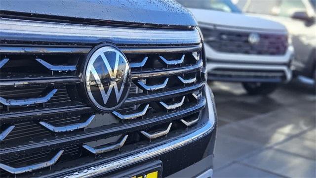 new 2024 Volkswagen Atlas Cross Sport car, priced at $37,052