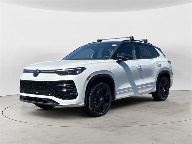 new 2025 Volkswagen Tiguan car, priced at $39,081