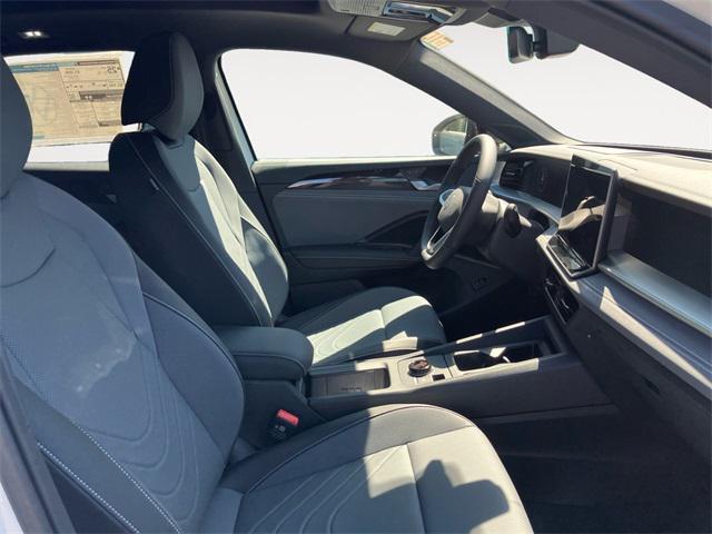 new 2025 Volkswagen Tiguan car, priced at $39,831