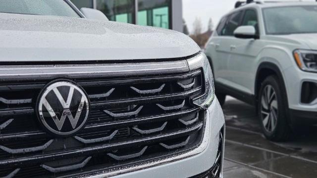 new 2024 Volkswagen Atlas Cross Sport car, priced at $48,401