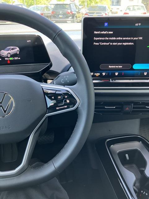 new 2025 Volkswagen ID.4 car, priced at $54,116