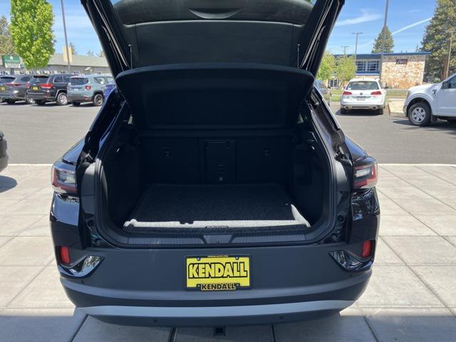 new 2025 Volkswagen ID.4 car, priced at $54,116