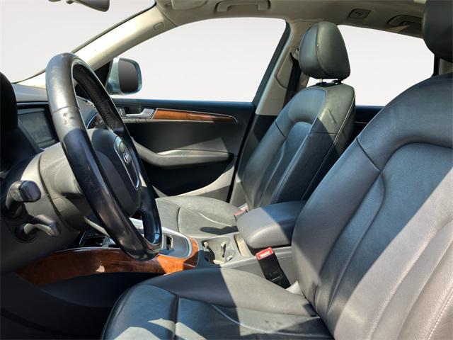 used 2010 Audi Q5 car, priced at $5,787
