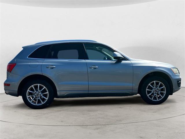 used 2010 Audi Q5 car, priced at $5,787