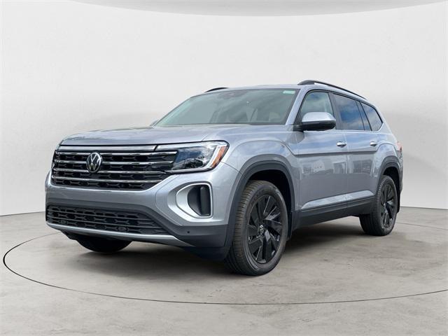 new 2025 Volkswagen Atlas car, priced at $43,142