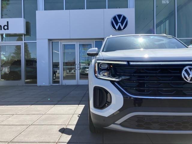 new 2025 Volkswagen Atlas Cross Sport car, priced at $46,151