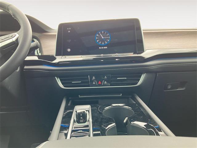 new 2025 Volkswagen Atlas car, priced at $47,629
