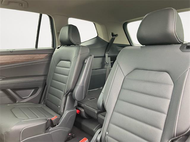 new 2025 Volkswagen Atlas car, priced at $47,629