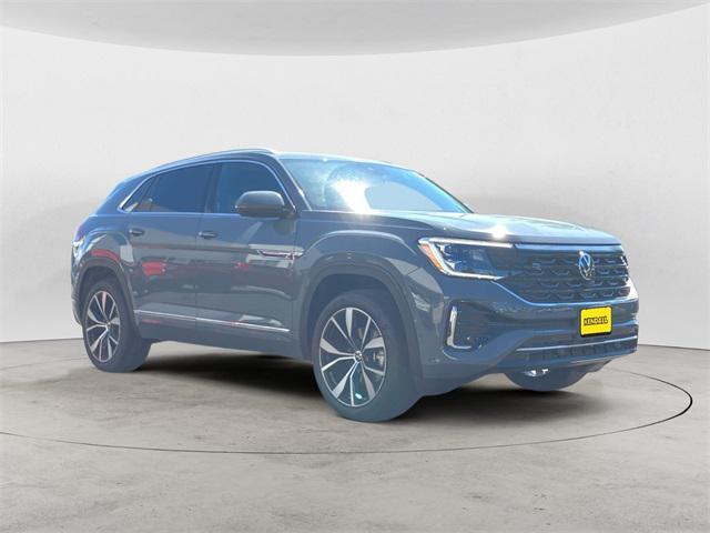 new 2025 Volkswagen Atlas Cross Sport car, priced at $50,701
