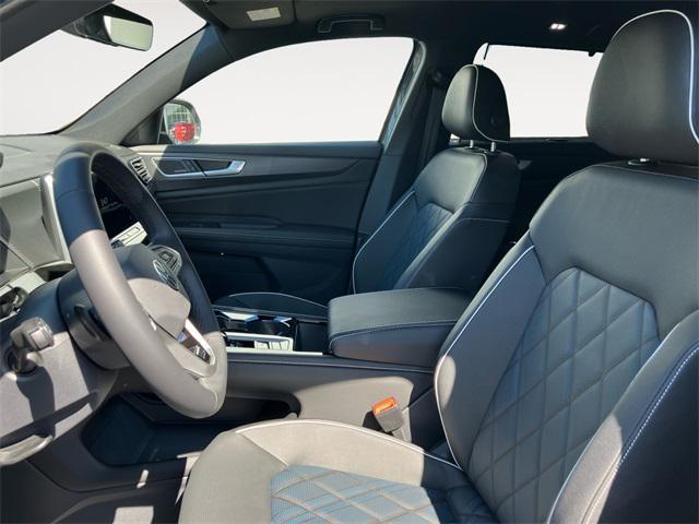 new 2025 Volkswagen Atlas Cross Sport car, priced at $50,701