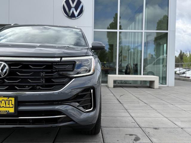 new 2025 Volkswagen Atlas Cross Sport car, priced at $54,201
